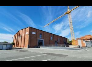 LIEBHERR 30 LC Crane