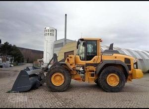 Used 2015 Wheel loader VOLVO L120
