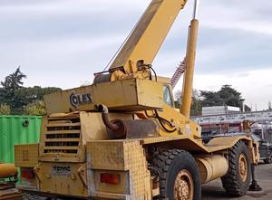 COLES HUSKY 625 Construction machine