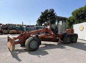 O and K F106 Motor grader
