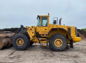 Volvo L180E Loader