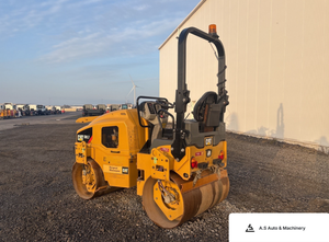 Caterpillar CB2.7 Compactor / Roller
