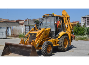 JCB 3CX T 4x4 wheeled backhoe used snow plough